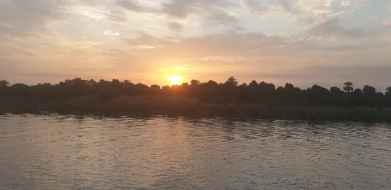 Exclusive Dahabiya Nile Cruise | 4 Days from Aswan to Luxor. Photo 2