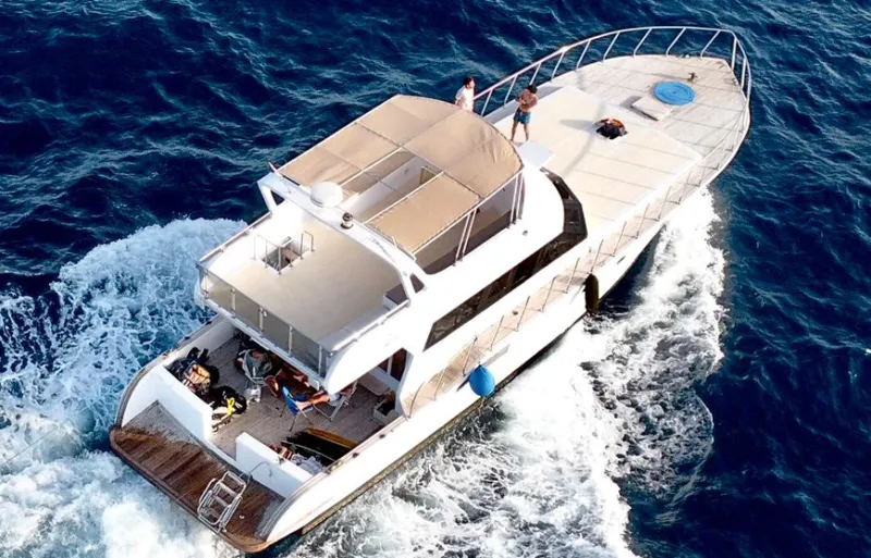 Private Snorkeling Boat Tour Photo 1